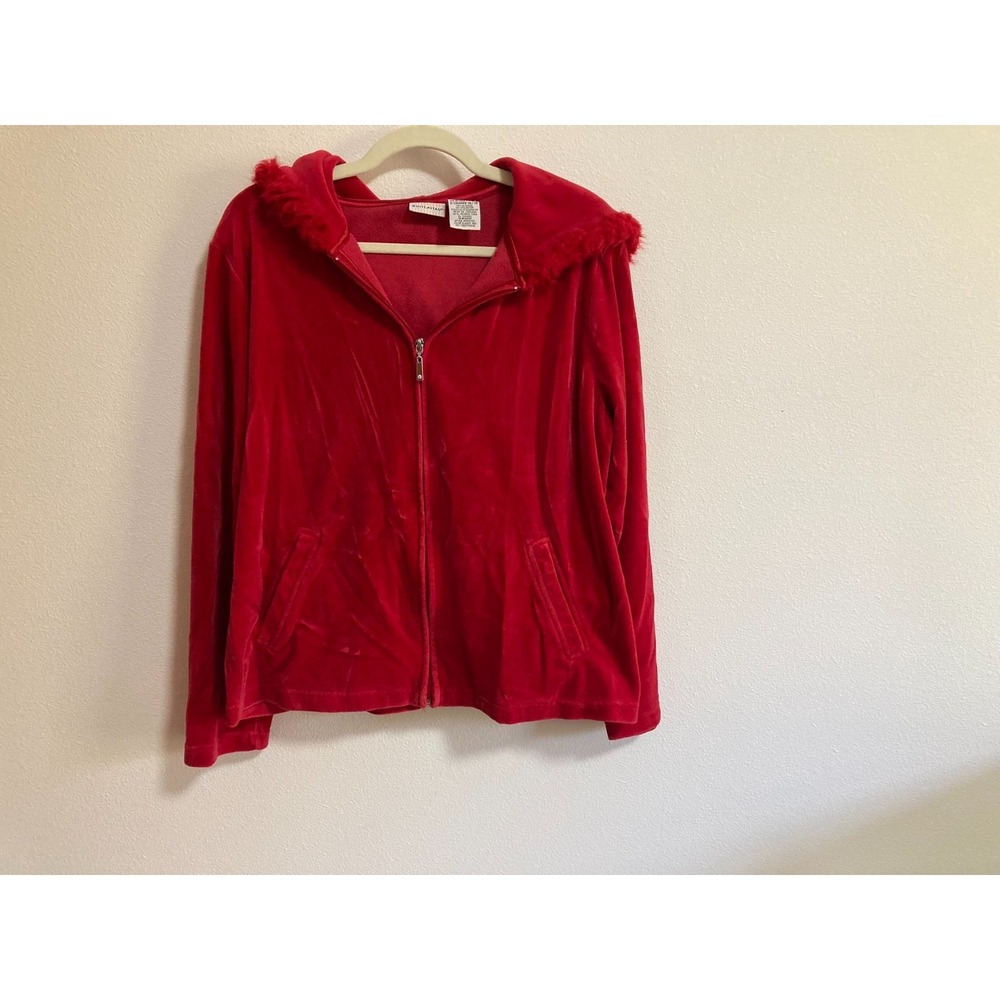 White Stag Red Sweatshirt with Fuzzy Lined Hood‎ Size XL 16/18 Women Full Zip